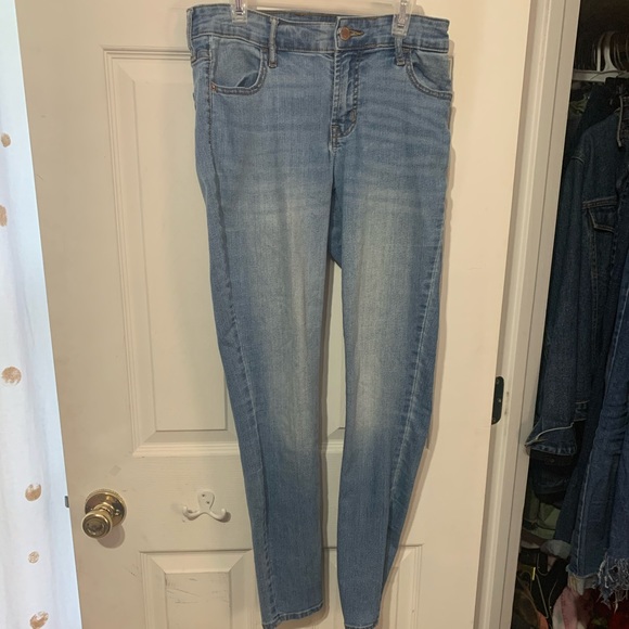 Old Navy Mid Rise Skinny Jeans - Picture 1 of 6